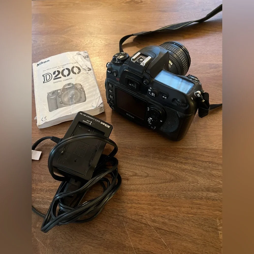 Nikon D200 in wonderful condition, all features still fully operational!